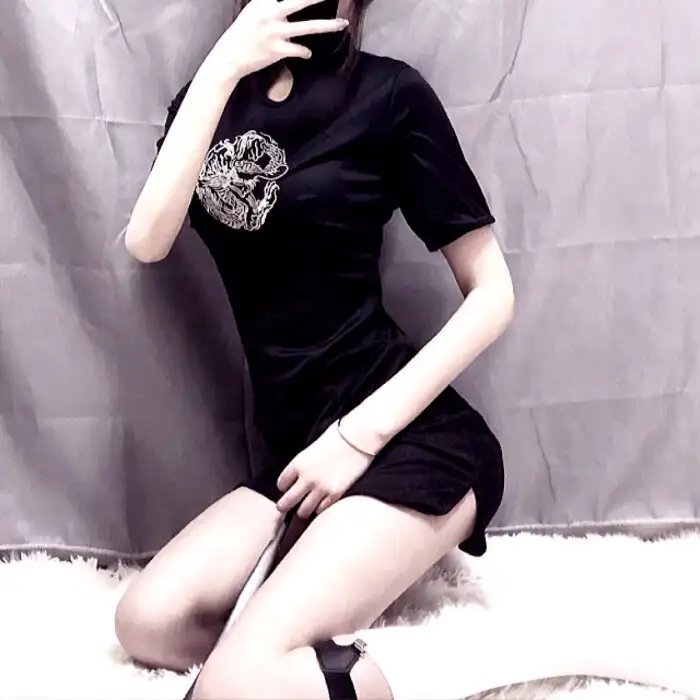 夜半鬼敲门